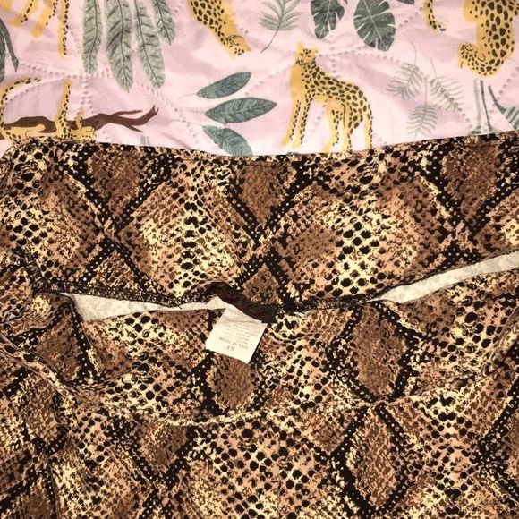 🐍 Snake pants - Picture 4 of 4